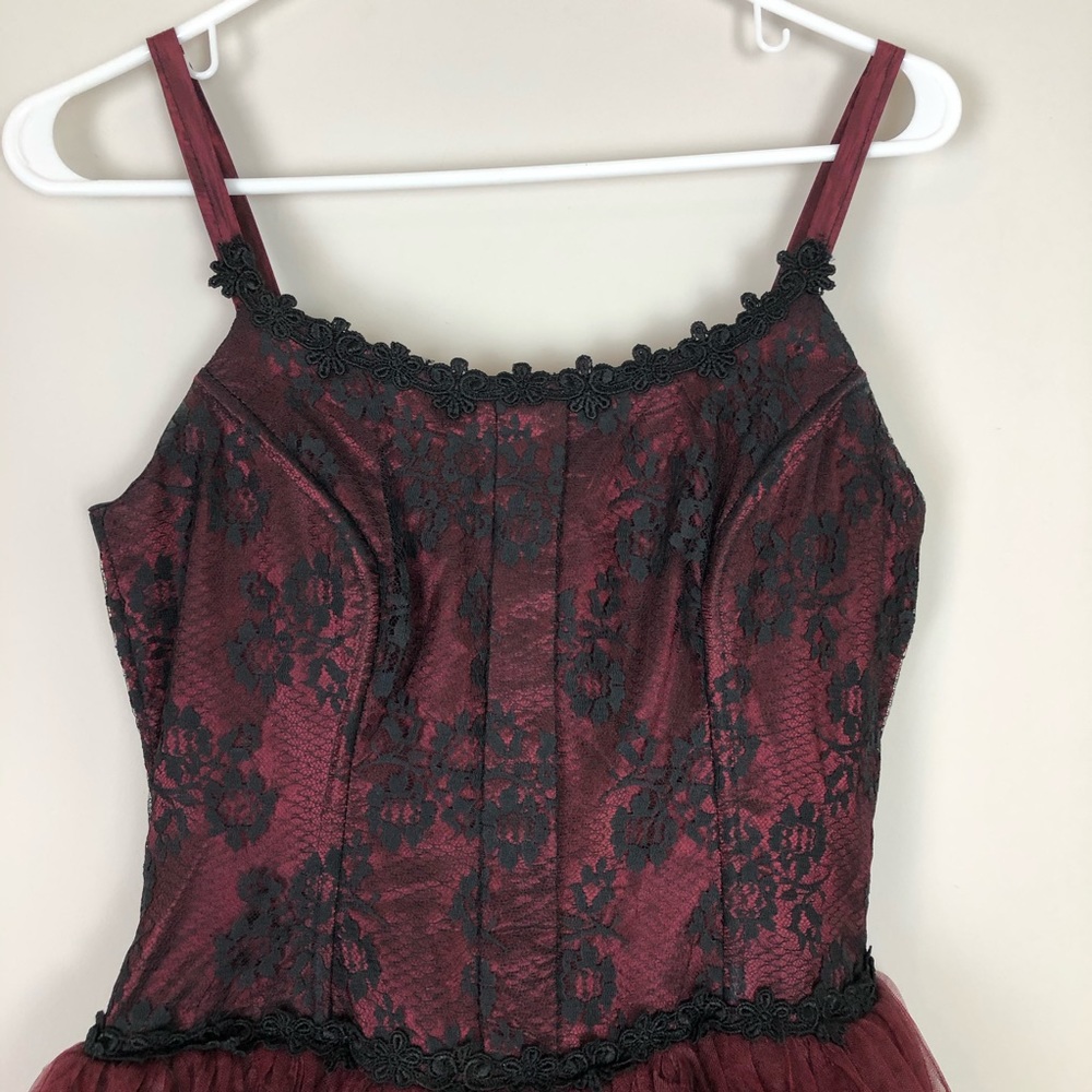 Dress w/ Corseted Top&Layered Bottom - Picture 2 of 6